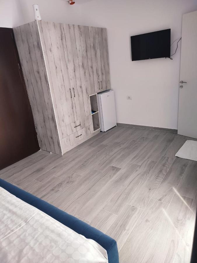 סרנדה Proda Apartments מראה חיצוני תמונה