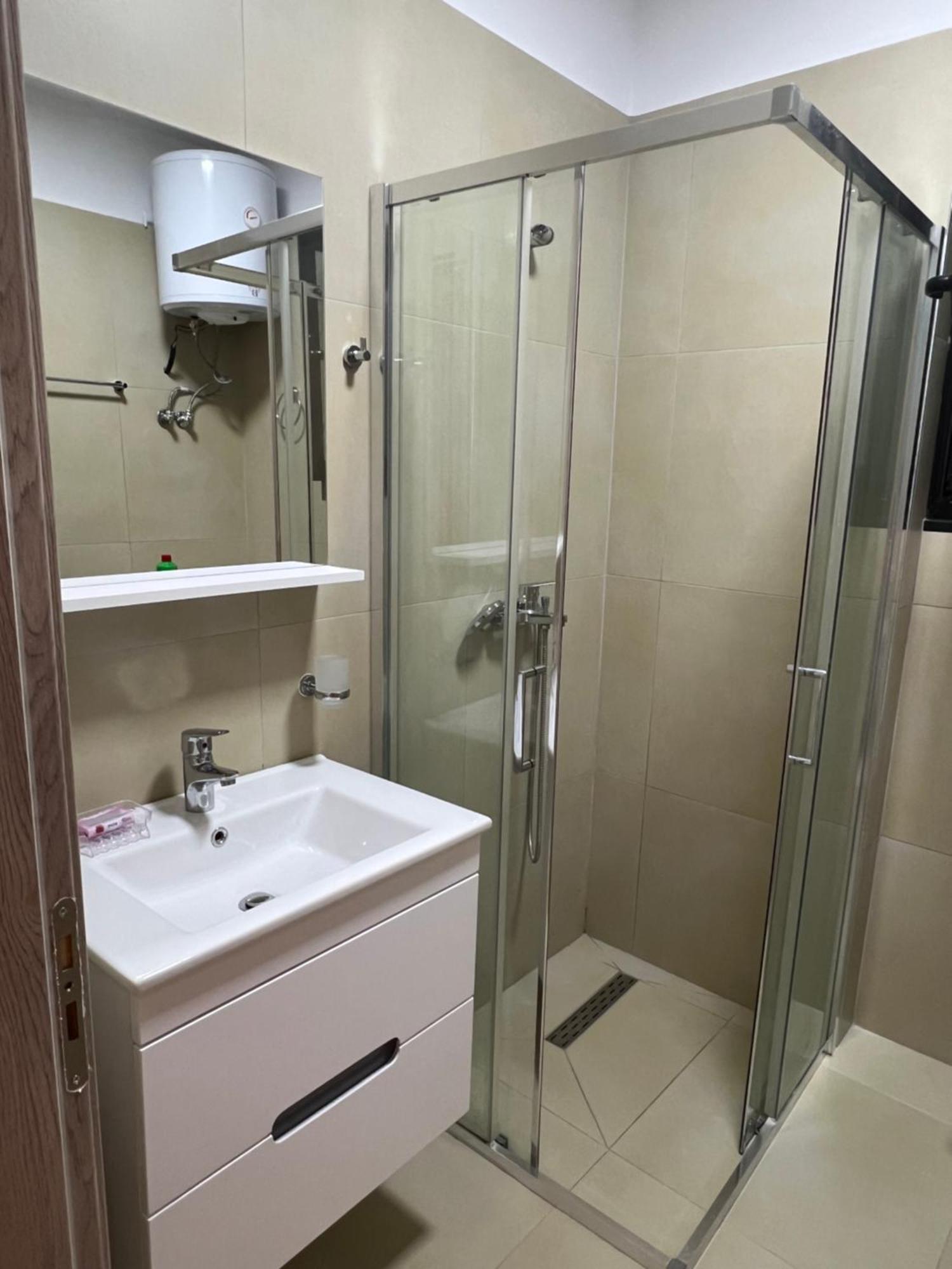 סרנדה Proda Apartments מראה חיצוני תמונה